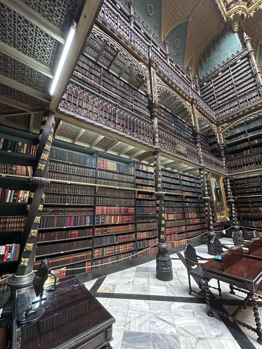 Royal Portuguese Cabinet of Reading